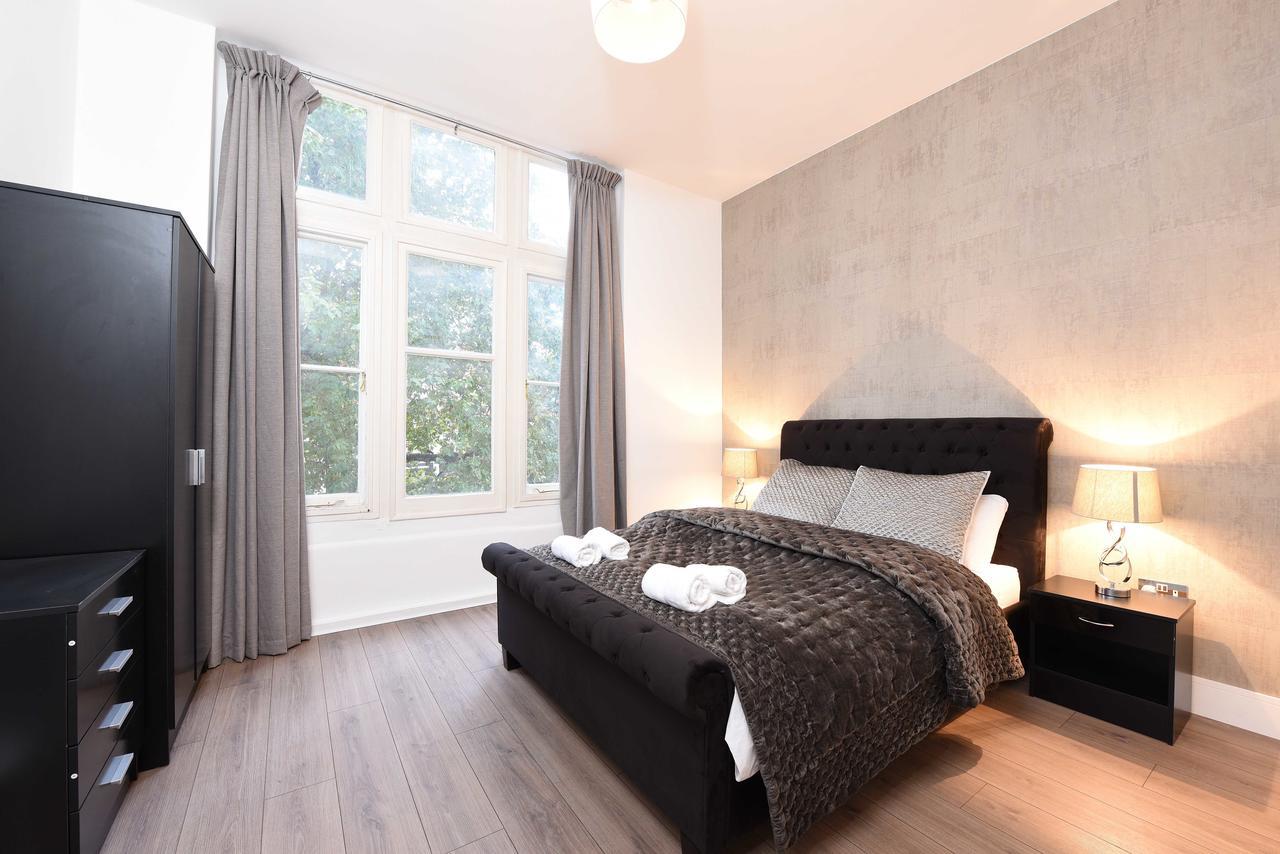 Spacious & Modern 2 Bed Apartment At Knightsbridge לונדון מראה חיצוני תמונה